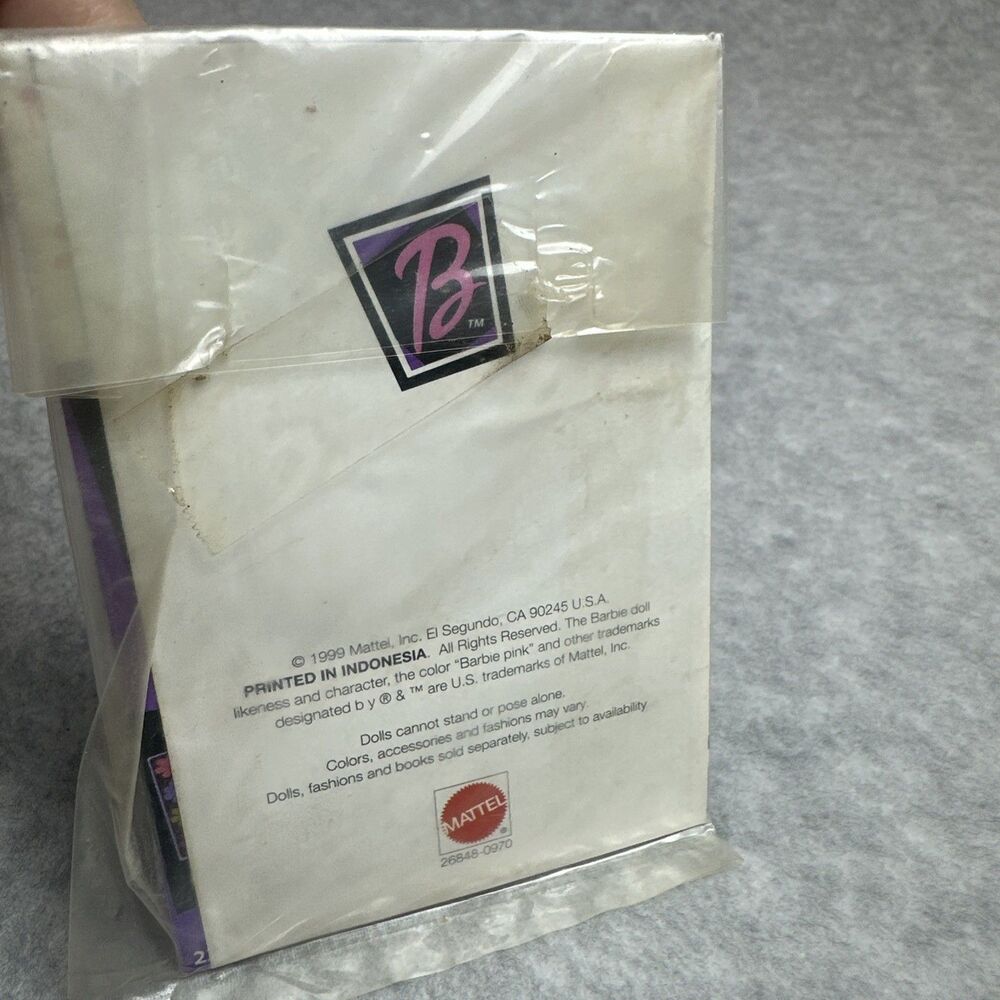 Mattel Barbie Doll '99 Generation Beat Mini Magazine 4.25 inches by 3 inches NOS - Picture 2 of 2